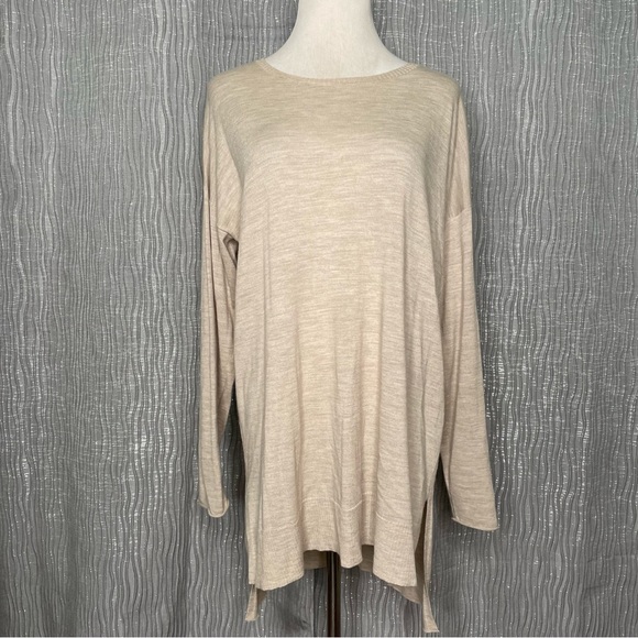 Eileen Fisher 100% merino wool hi Lo knit - Picture 1 of 8